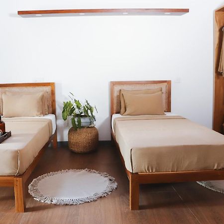 מלון אונה ואטונה Roots Retreat חדר תמונה
